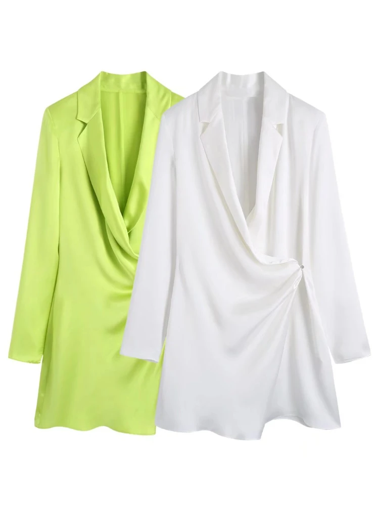 BBWM Vintage 2022 New Spring Satin Solid Women Mini Dresses Fashion Elegant Female V Neck Long Sleeve Dress Streetwear Slim Chic 
BBWM Vintage 2022 New Spring Satin Solid Women Mini Dresses Fashion Elegant Female V Neck Long Sleeve Dress Streetwear Slim Chic