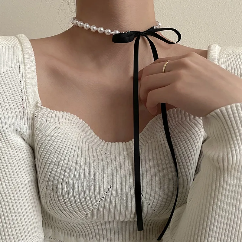 Korean Sweet Black Velvet Bow Double Necklace Simple Bowknot Plush Pearl Clavicle Chain Collar for Women Lady Jewelry
Korean Sweet Black Velvet Bow Double Necklace Simple Bowknot Plush Pearl Clavicle Chain Collar for Women Lady Jewelry