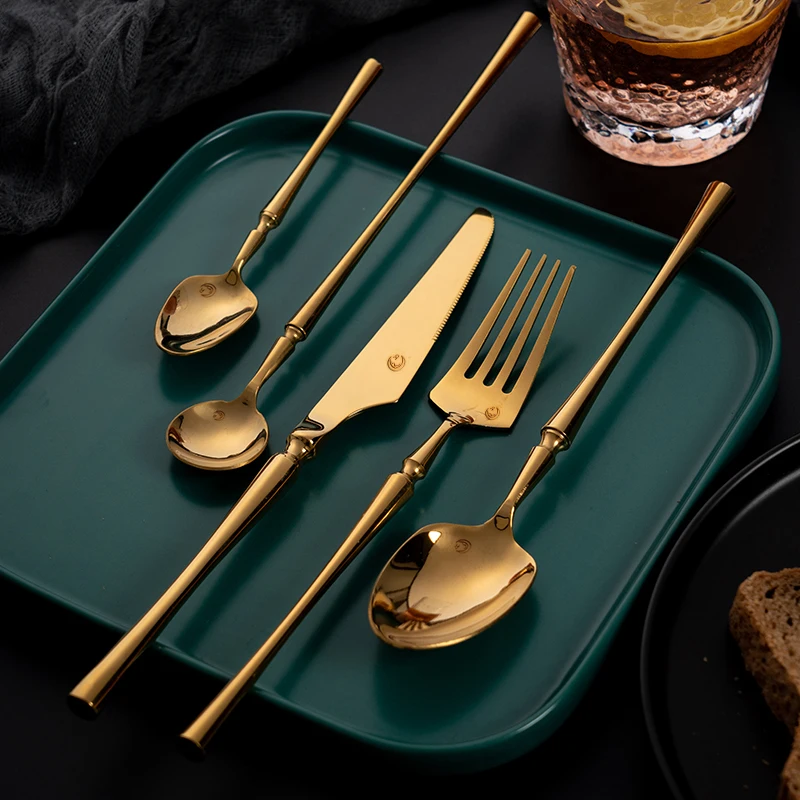 Nordic Luxury Cutlery Set Portable Stainless Steel Gold Spoon Knife Steak Cutlery Set Vajilla Completa Kitchen Tableware
Nordic Luxury Cutlery Set Portable Stainless Steel Gold Spoon Knife Steak Cutlery Set Vajilla Completa Kitchen Tableware