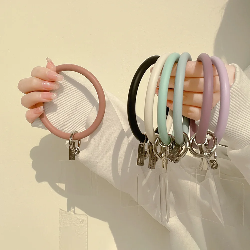 Silicone Large Circular Ring Phone Straps Phone Wrist Strap Portable Phone Ring Anti Loss Phone Keychain Phone Charm Strap
Silicone Large Circular Ring Phone Straps Phone Wrist Strap Portable Phone Ring Anti Loss Phone Keychain Phone Charm Strap
