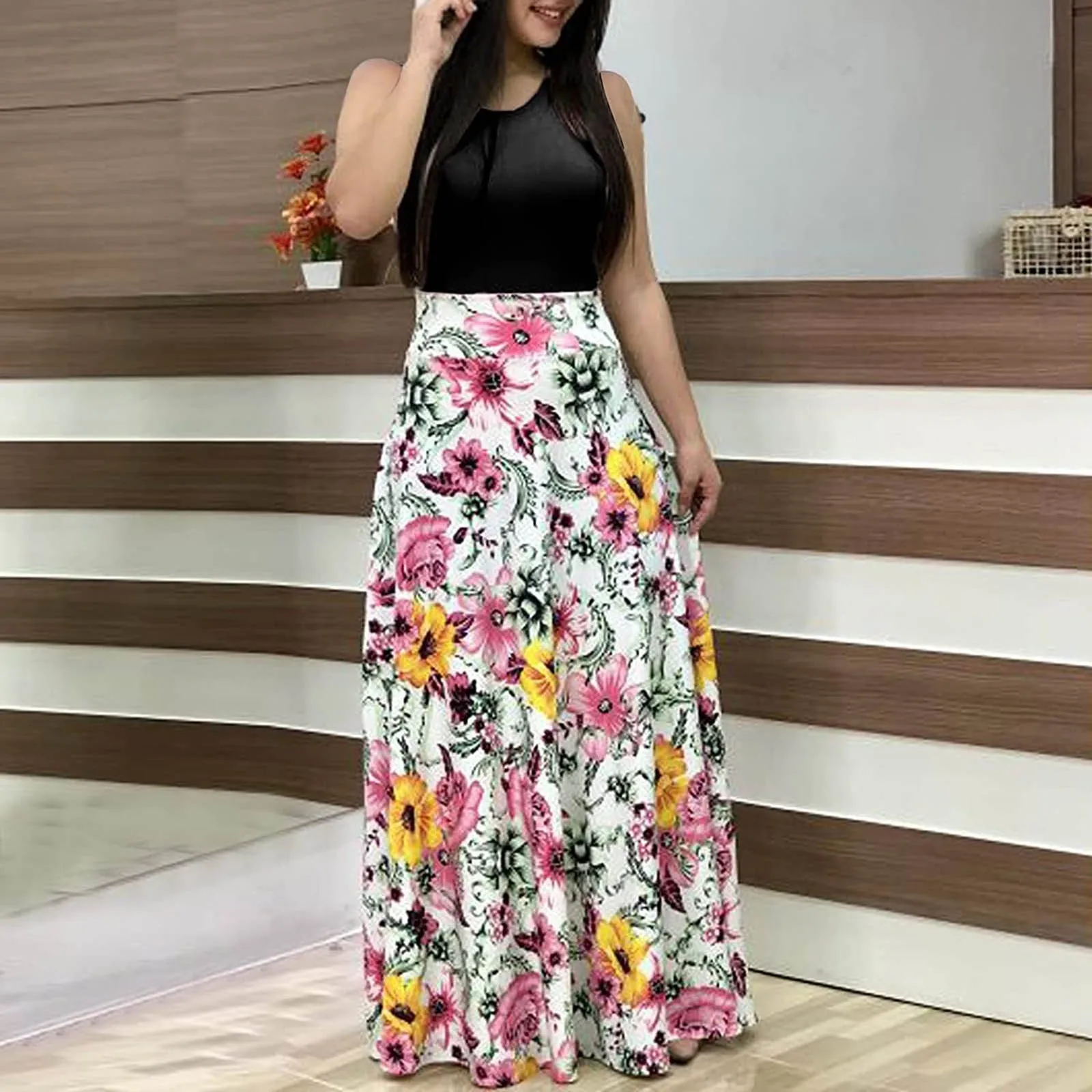 Ladies Summer Long Dress Printed Splicing Floral Banquet Round Neck Short Sleeve Tight Dress Elegant Sexy Woman Long Dress
Ladies Summer Long Dress Printed Splicing Floral Banquet Round Neck Short Sleeve Tight Dress Elegant Sexy Woman Long Dress