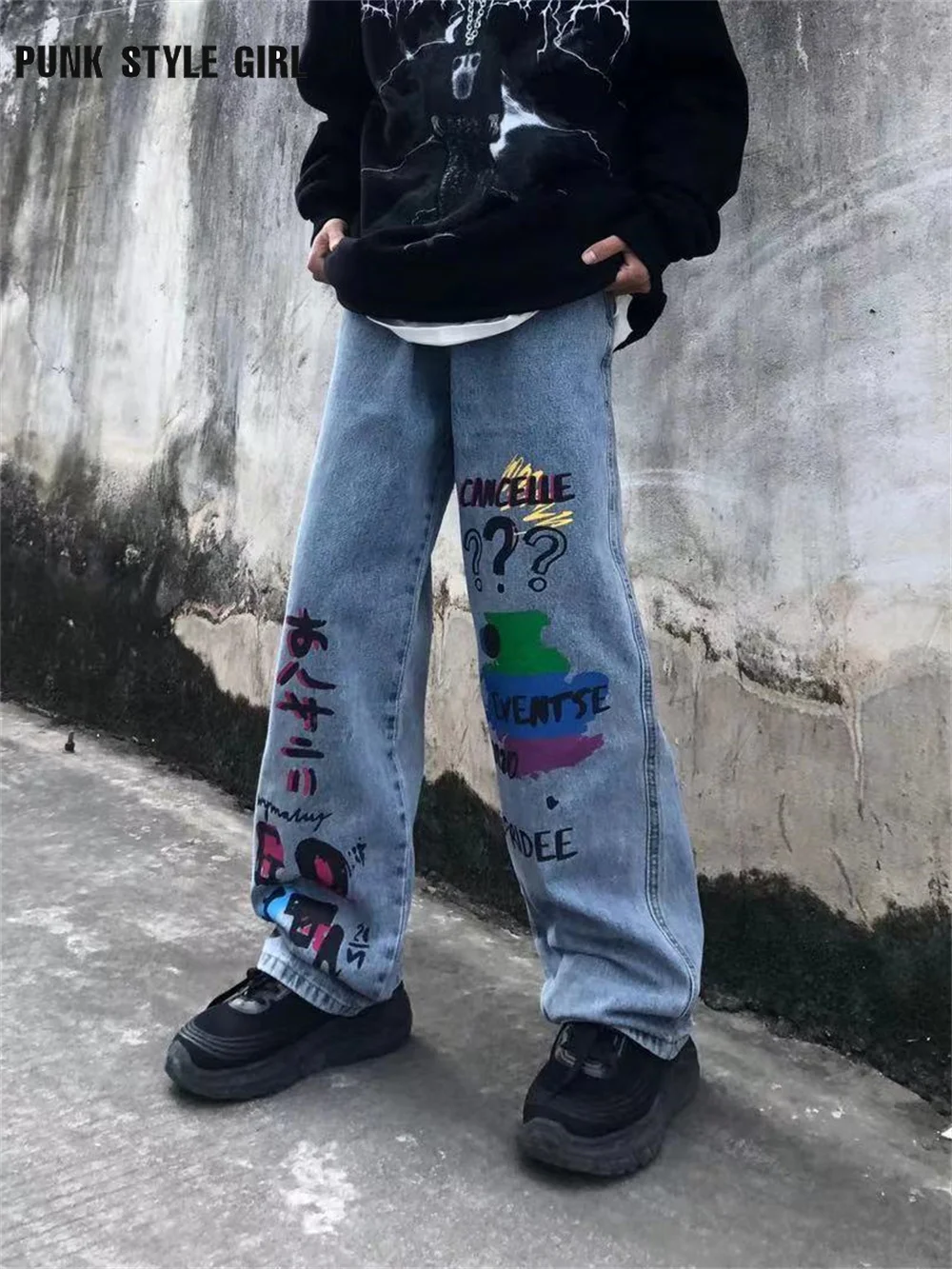 Japanese Letter Baggy Pants Women High Street Gothic Anime Cargo Jeans Kawaii Print Denim Trousers High Waist Y2K Cyber Pants
Japanese Letter Baggy Pants Women High Street Gothic Anime Cargo Jeans Kawaii Print Denim Trousers High Waist Y2K Cyber Pants