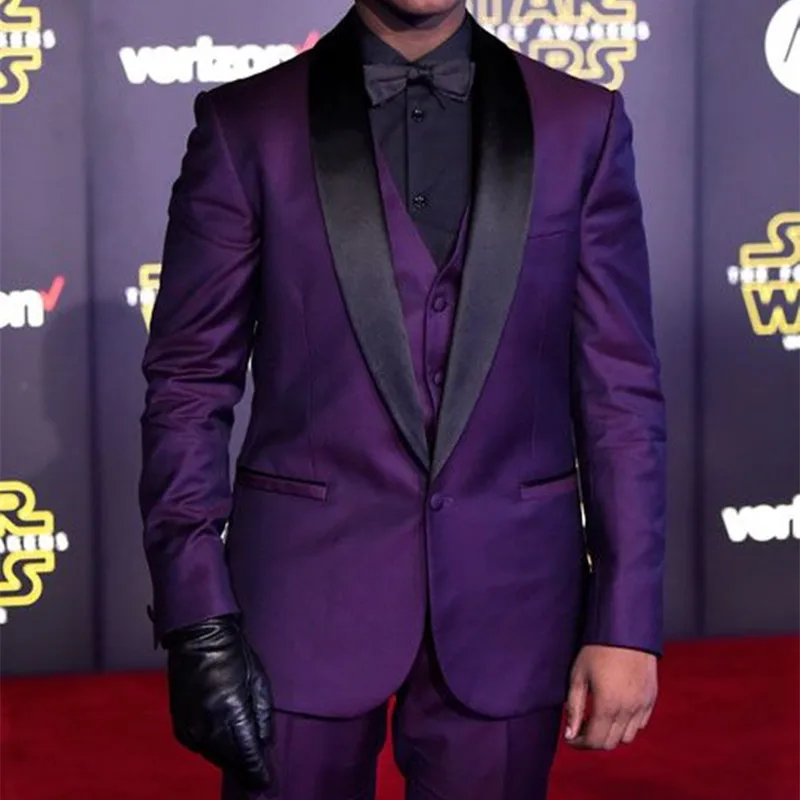 New Purple Men Tuxedos suit 2022 Custom 3 Pieces Men Slim Fit Blazer Vest Pants Best Man Wedding Party Dress Suits Fashion Party
New Purple Men Tuxedos suit 2022 Custom 3 Pieces Men Slim Fit Blazer Vest Pants Best Man Wedding Party Dress Suits Fashion Party