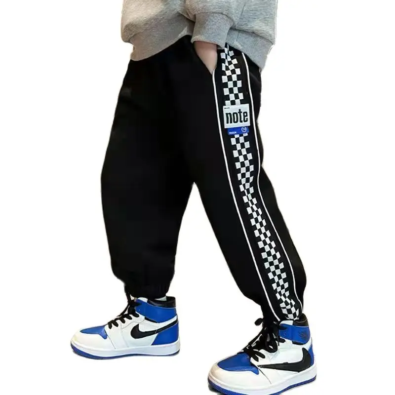 Sport Pants For Boys 2022 Spring Autumn Fashion Children Trousers Plaid Patchwork Grey Loose Boys Casual Long Pants 110-170cm
Sport Pants For Boys 2022 Spring Autumn Fashion Children Trousers Plaid Patchwork Grey Loose Boys Casual Long Pants 110-170cm