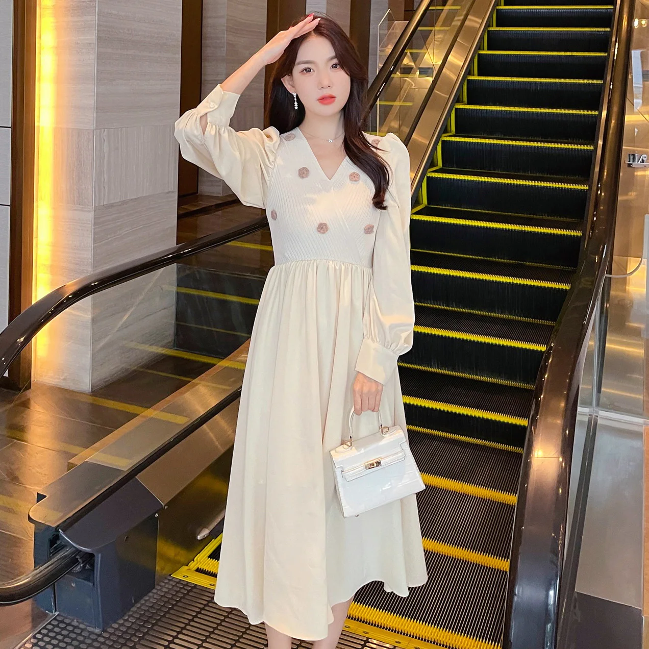 Knitting Party Dresses Summer Fashion Solid V-neck A-LINE Long Sleeve Houthion 
Knitting Party Dresses Summer Fashion Solid V-neck A-LINE Long Sleeve Houthion