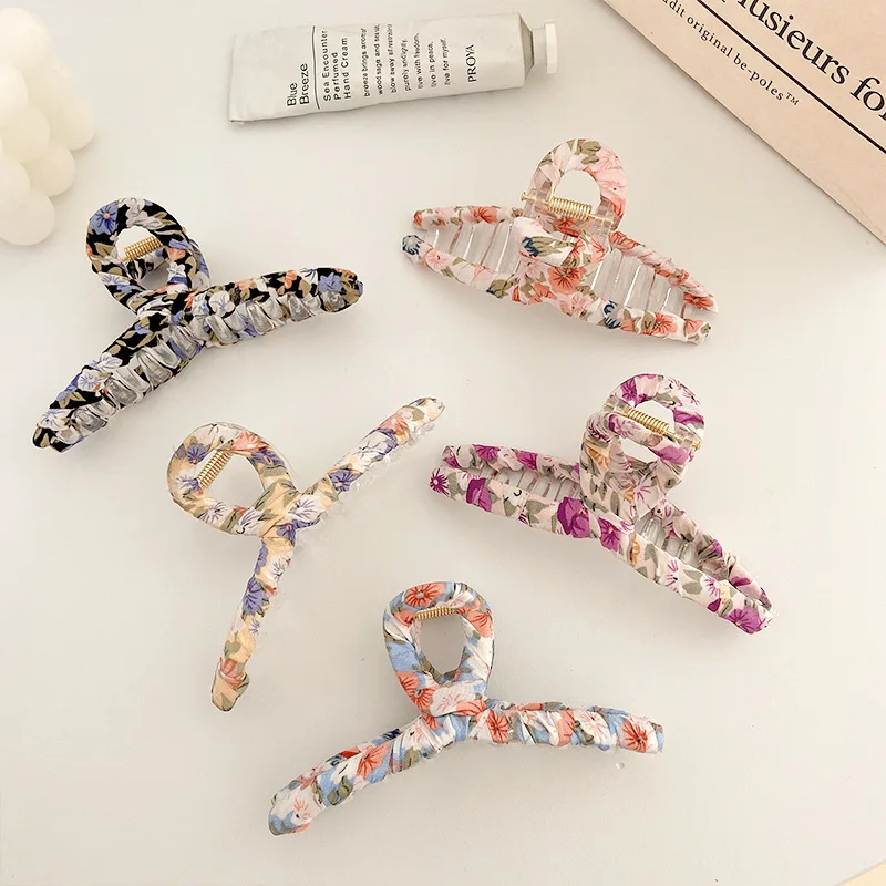 LY FAYE Korean Fabric Art Shivering Alloy Personality Crab Hair Clip Hair Accessories For Women Pins Clips New Headwear
LY FAYE Korean Fabric Art Shivering Alloy Personality Crab Hair Clip Hair Accessories For Women Pins Clips New Headwear