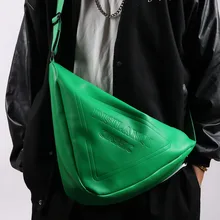 Triangle Bag Bags for Men Free Shipping Messenger Luxury Pu Women Crossbody Mens Leather Shoulder Mens Backpack Sling Designer