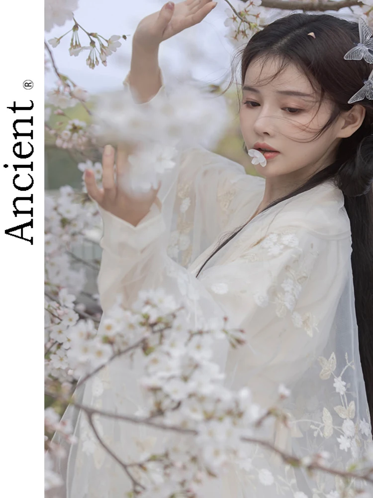 The Hanfu of Asia Autumn 2022 Chinese Style Handiwork Fancy Chiffon White Embroidery Dress Chest High Everyday Elegant of Suit
The Hanfu of Asia Autumn 2022 Chinese Style Handiwork Fancy Chiffon White Embroidery Dress Chest High Everyday Elegant of Suit