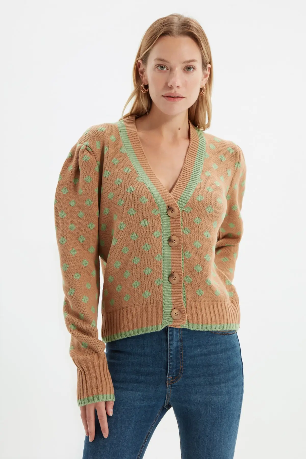 Women's Cardigan Camel sportswear Casual Knitted Quality Fashion Cardigan Sweaters Loose Sweater Sweater Jumper
Women's Cardigan Camel sportswear Casual Knitted Quality Fashion Cardigan Sweaters Loose Sweater Sweater Jumper