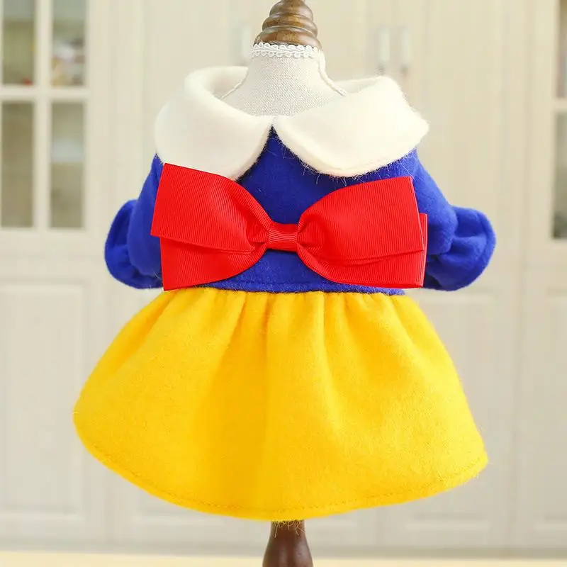 Pet Cat Dog Clothing Autumn and Winter Warm Princess Bow Doll Collar Skirt Woolen Cloth Red Yellow Blue Color Matching Skirt
Pet Cat Dog Clothing Autumn and Winter Warm Princess Bow Doll Collar Skirt Woolen Cloth Red Yellow Blue Color Matching Skirt