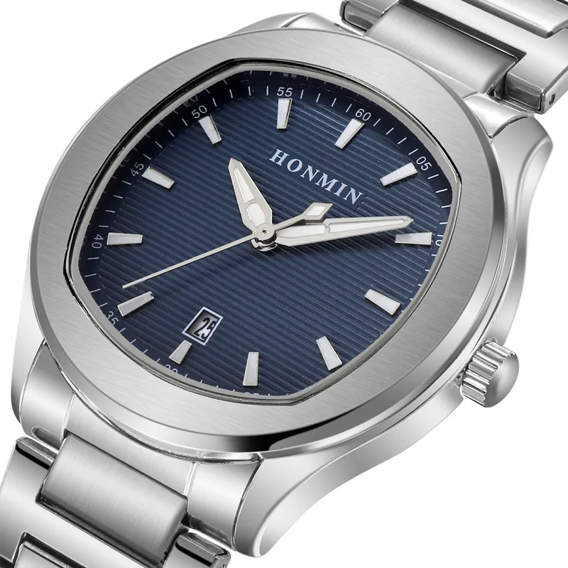 2022 new honmin genuine fashion business three needle belt calendar sports steel band quartz watch
2022 new honmin genuine fashion business three needle belt calendar sports steel band quartz watch