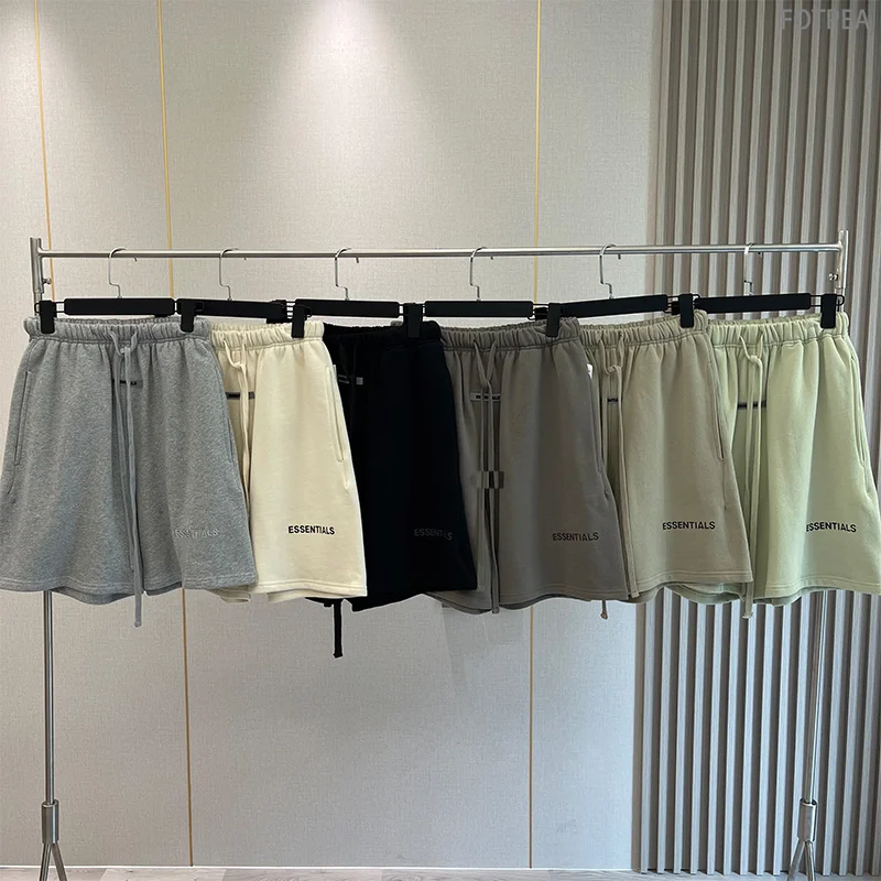 FW21 New Men's Essentials Summer Shorts Reflective Letter Streetwear Hip Hop Quick-Drying And Breathable Cotton Sports Shorts
FW21 New Men's Essentials Summer Shorts Reflective Letter Streetwear Hip Hop Quick-Drying And Breathable Cotton Sports Shorts