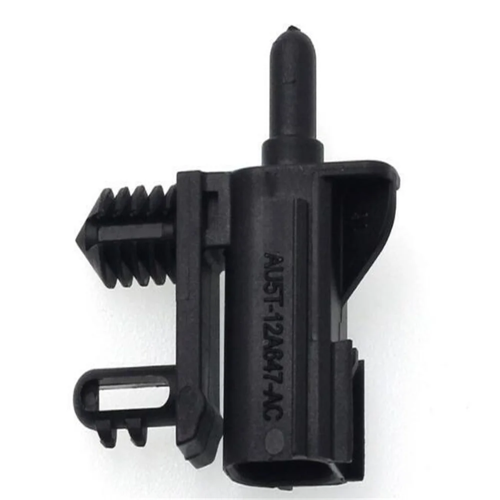For Ford Edge Air Temperature Sensor Temp Sensors AU5T-12A647-AC AU5Z-12A647-B AU5Z12A647B For Ford Fusion F-150
For Ford Edge Air Temperature Sensor Temp Sensors AU5T-12A647-AC AU5Z-12A647-B AU5Z12A647B For Ford Fusion F-150