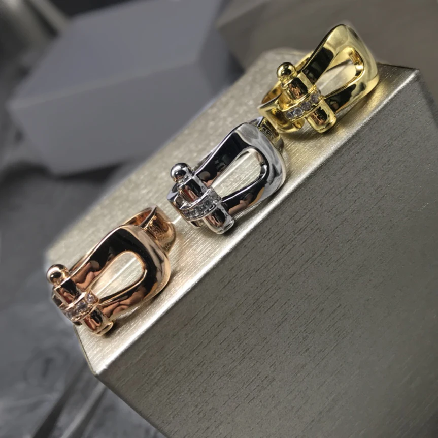 

Классический модный бренд FORCE 10 Ювелирные изделия титановая сталь Большая подкова Циркон Высокое качество парное кольцо неделя юбилей