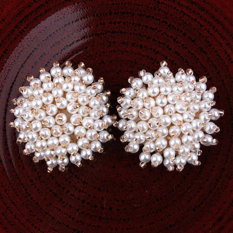 20pcs/lot 1.4" Newborn Round Shaped Pearl Beads Flatback Buttons For Dress Crafts Handmade Decorative Button For Bridal Brooches
20pcs/lot 1.4" Newborn Round Shaped Pearl Beads Flatback Buttons For Dress Crafts Handmade Decorative Button For Bridal Brooches