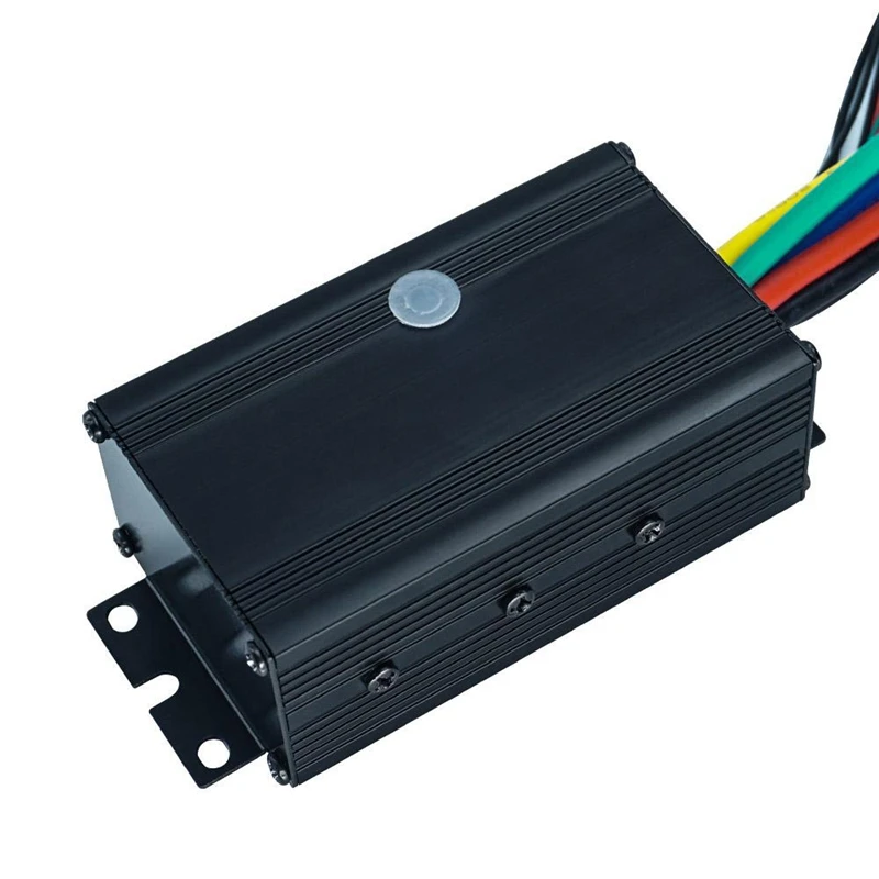 75100 FOC Single Drive ESC 75V 100A Brushless Sensor Motor Speed Controllerbase On VESC For Electric Skateboard Ebike
75100 FOC Single Drive ESC 75V 100A Brushless Sensor Motor Speed Controllerbase On VESC For Electric Skateboard Ebike