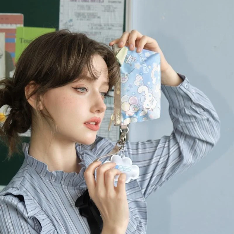 Cartoon Sanrios Accessories Cinnamoroll Kawaii Cute Girls Mini Coin Purse Handbag Casual Handbag Student Card Case Kids Gift
Cartoon Sanrios Accessories Cinnamoroll Kawaii Cute Girls Mini Coin Purse Handbag Casual Handbag Student Card Case Kids Gift