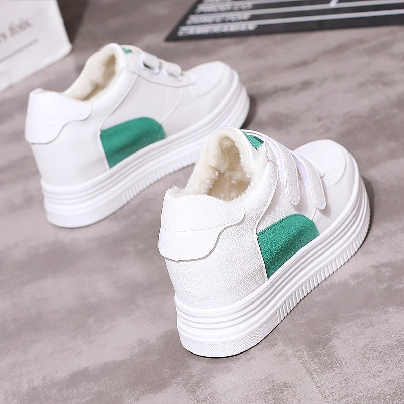 XJRHXJR Brand Autumn Winter New Women Cotton Shoes Hidden Wedge Heels Elevator Shoes Platform Casual Plush Warm Snow Sneakers
XJRHXJR Brand Autumn Winter New Women Cotton Shoes Hidden Wedge Heels Elevator Shoes Platform Casual Plush Warm Snow Sneakers