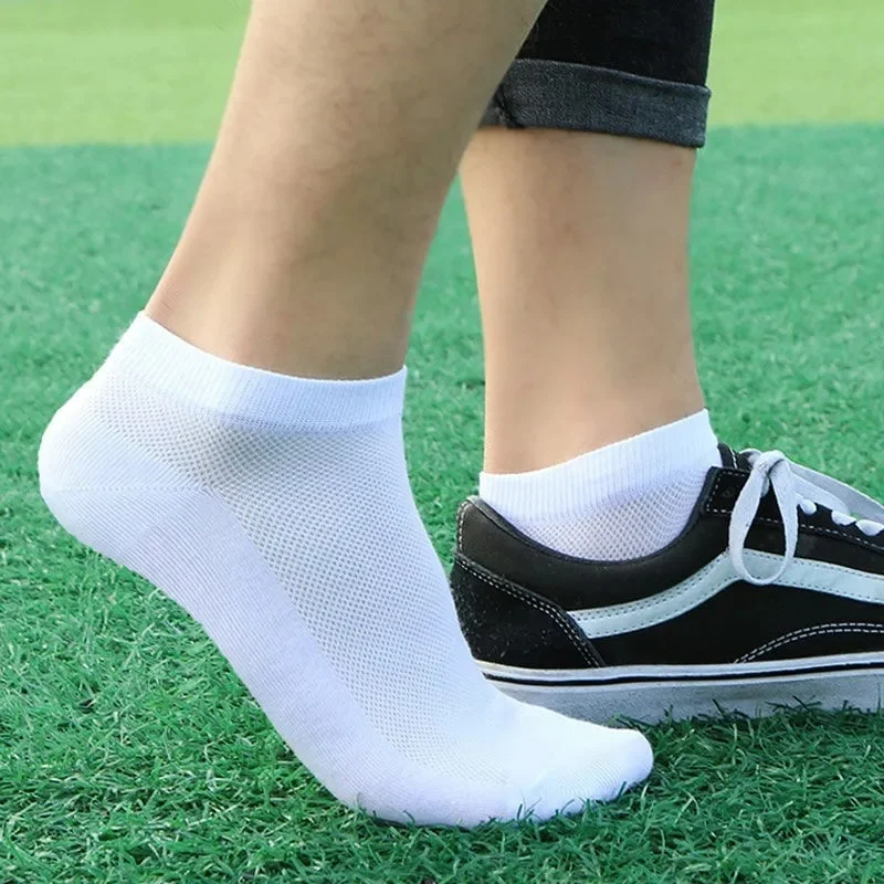1/3/5 Pairs Men Mesh Socks Casual Breathable Sports Socks Solid Color Boat Socks Comfortable Soft Cotton Unisex Ankle Socks
1/3/5 Pairs Men Mesh Socks Casual Breathable Sports Socks Solid Color Boat Socks Comfortable Soft Cotton Unisex Ankle Socks