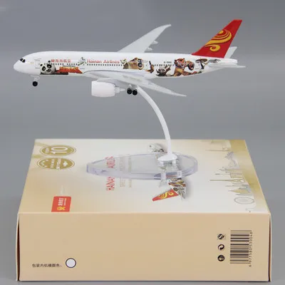 

White Alloy Metal 16cm China Hainan Airlines Boeing B787 KONGFU Panda Cartoon Diecast Airplane Model Plane Model Aircraft wheels