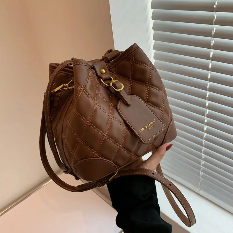 New Autumn Winter Crossbody Bag For Women Plaid All Match Shourlder Bags Fashion Ins Mixed Color Bucket Bag
New Autumn Winter Crossbody Bag For Women Plaid All Match Shourlder Bags Fashion Ins Mixed Color Bucket Bag