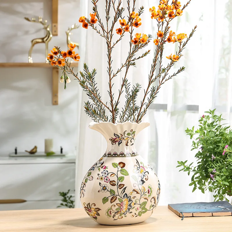 New Chinese Style Blue And White Porcelain Vase Living Room Decoration Flower Arrangement Ceramics American Ornaments Vases
New Chinese Style Blue And White Porcelain Vase Living Room Decoration Flower Arrangement Ceramics American Ornaments Vases