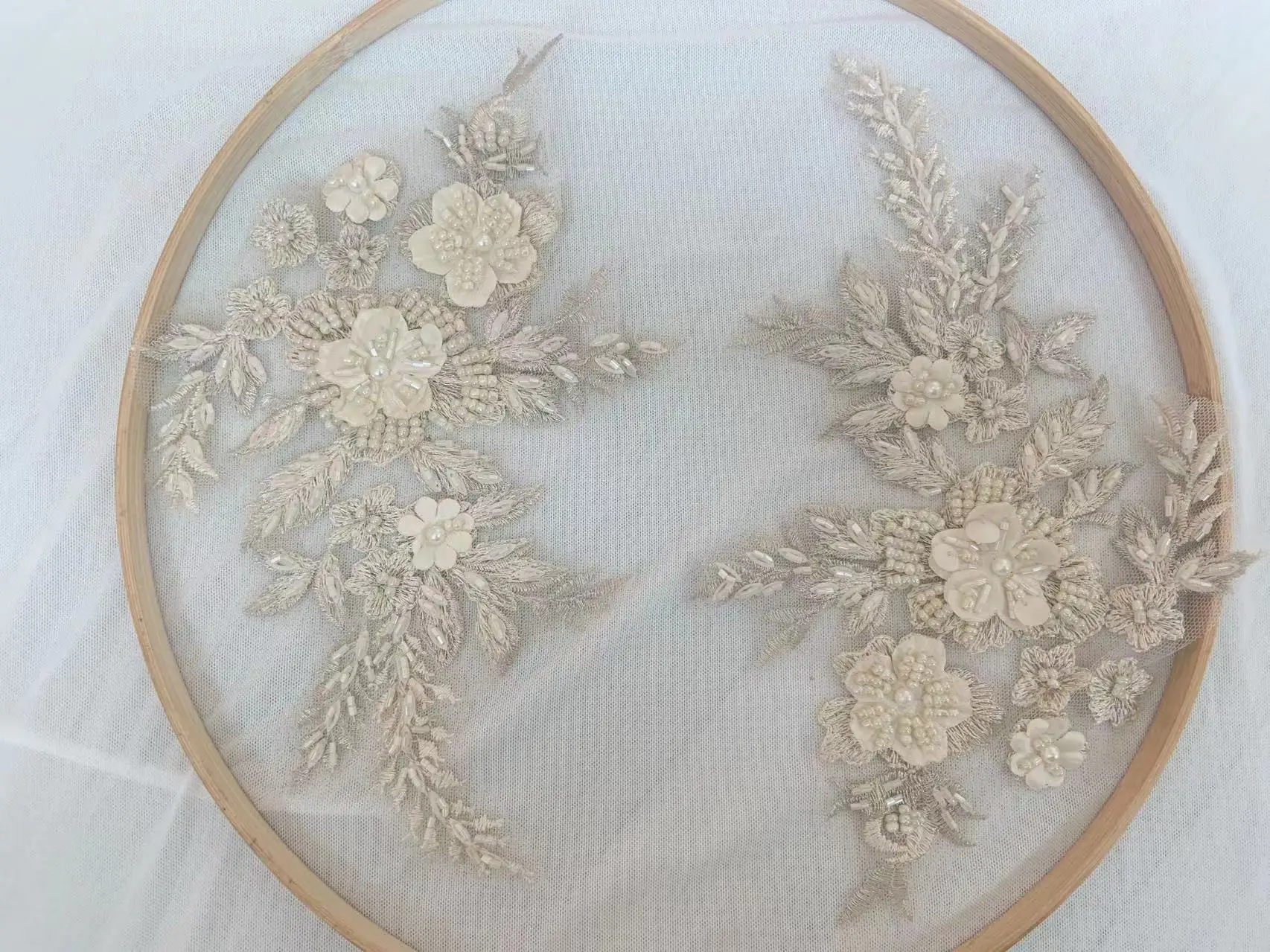 Beige Seed Bead Embroidered Flower Lace Patch Blue Applique for Couture Dress Sewing,Bridal Ball Gown Decor
Beige Seed Bead Embroidered Flower Lace Patch Blue Applique for Couture Dress Sewing,Bridal Ball Gown Decor