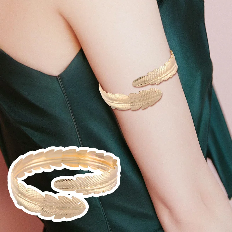 1PC Retro Adjustable Hollow Out Armband Bohemian Metal Arm Chain Arm Cuff Upper Bracelet Charm Bangle Geometric Pattern
1PC Retro Adjustable Hollow Out Armband Bohemian Metal Arm Chain Arm Cuff Upper Bracelet Charm Bangle Geometric Pattern