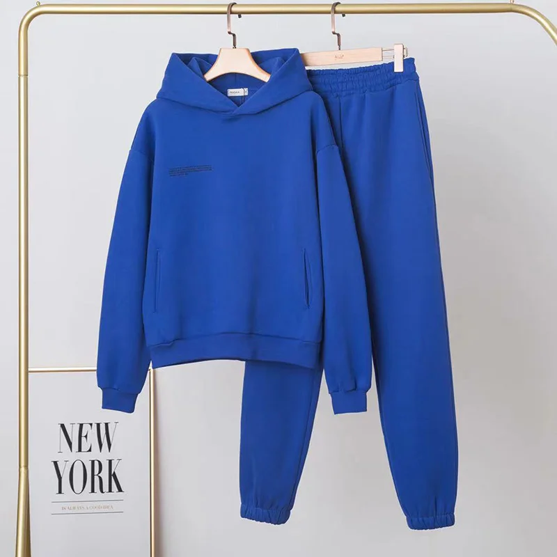 High-Grade Pure Cotton Thick Fleece Keep ded Sweatshirts dies Track Pants Women Winter Two Piece Sets Sweatsuits 
High-Grade Pure Cotton Thick Fleece Keep ded Sweatshirts dies Track Pants Women Winter Two Piece Sets Sweatsuits