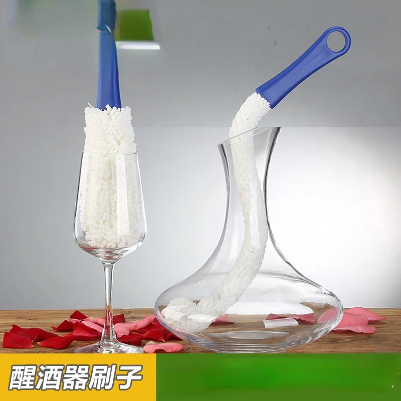 Multi-function washing and decanter brush, decanter cleaning brush, deformable and curved, to clean the red wine glass artifact
Multi-function washing and decanter brush, decanter cleaning brush, deformable and curved, to clean the red wine glass artifact
