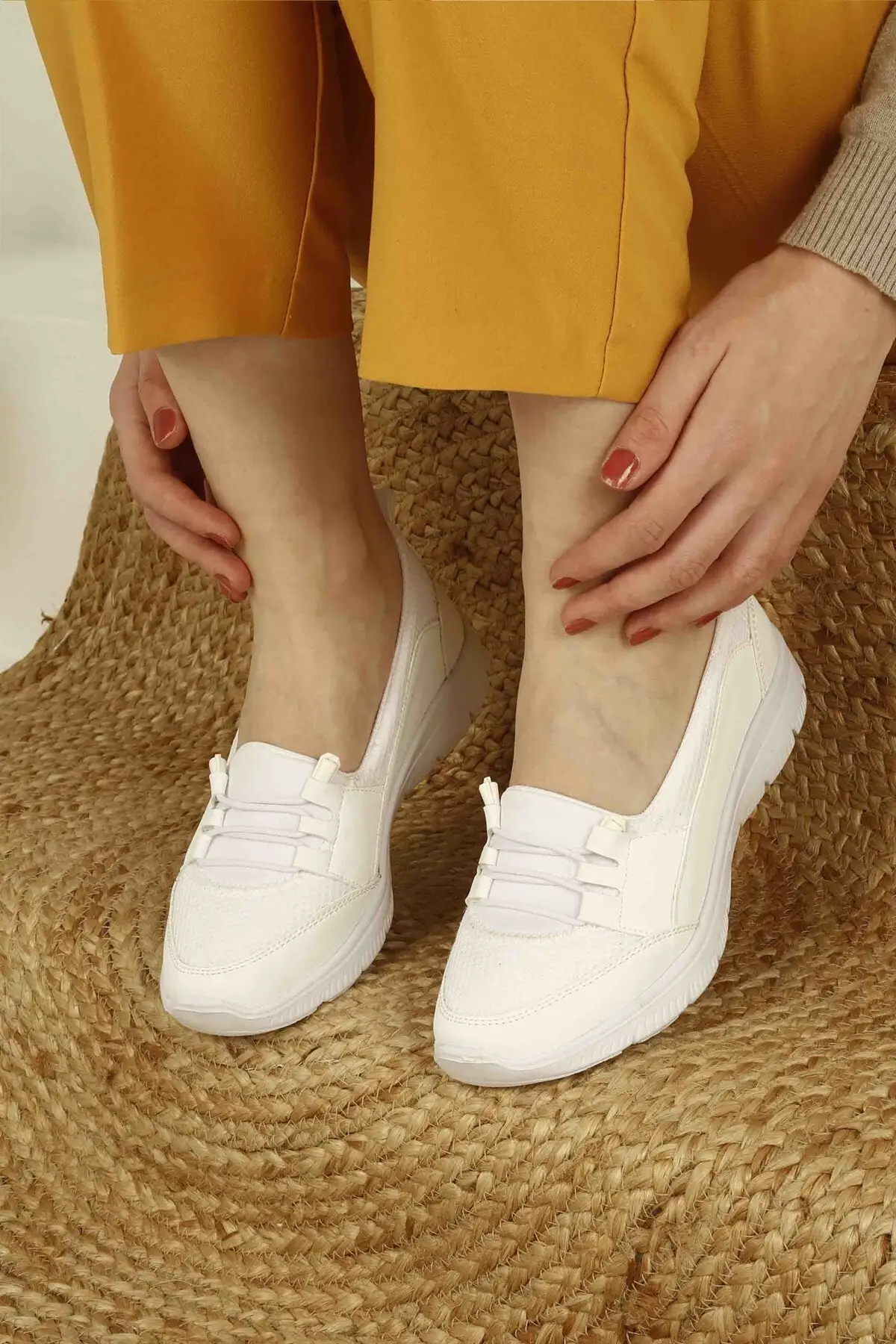 Women Flats Shoes Rubber tid Anorak Sport White Fashion Flats For Ladies Casual Shoes Elegant Flat Summer Footwear
Women Flats Shoes Rubber tid Anorak Sport White Fashion Flats For Ladies Casual Shoes Elegant Flat Summer Footwear