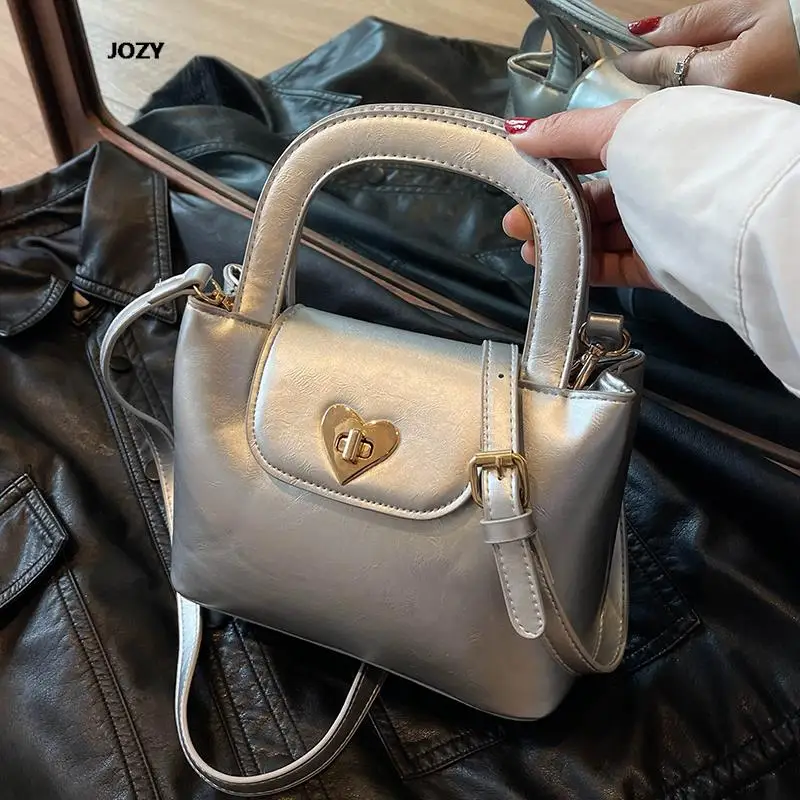 Женская сумка-мешок через плечо, универсальная Повседневная маленькая сумка-мешок, роскошный дизайн, простые трендовые дамские сумочки на ...
Женская сумка-мешок через плечо, универсальная Повседневная маленькая сумка-мешок, роскошный дизайн, простые трендовые дамские сумочки на ...