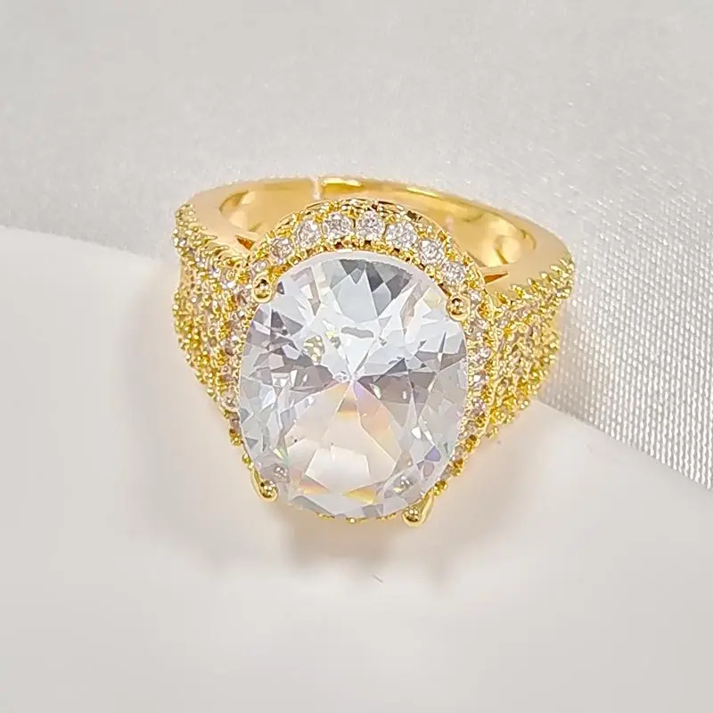 Fashion Ladies Open Ring Oval Four-Claw Large Carat Ring Light Luxury Micro Set Diamond Wide Face Open Ring Hot
Fashion Ladies Open Ring Oval Four-Claw Large Carat Ring Light Luxury Micro Set Diamond Wide Face Open Ring Hot