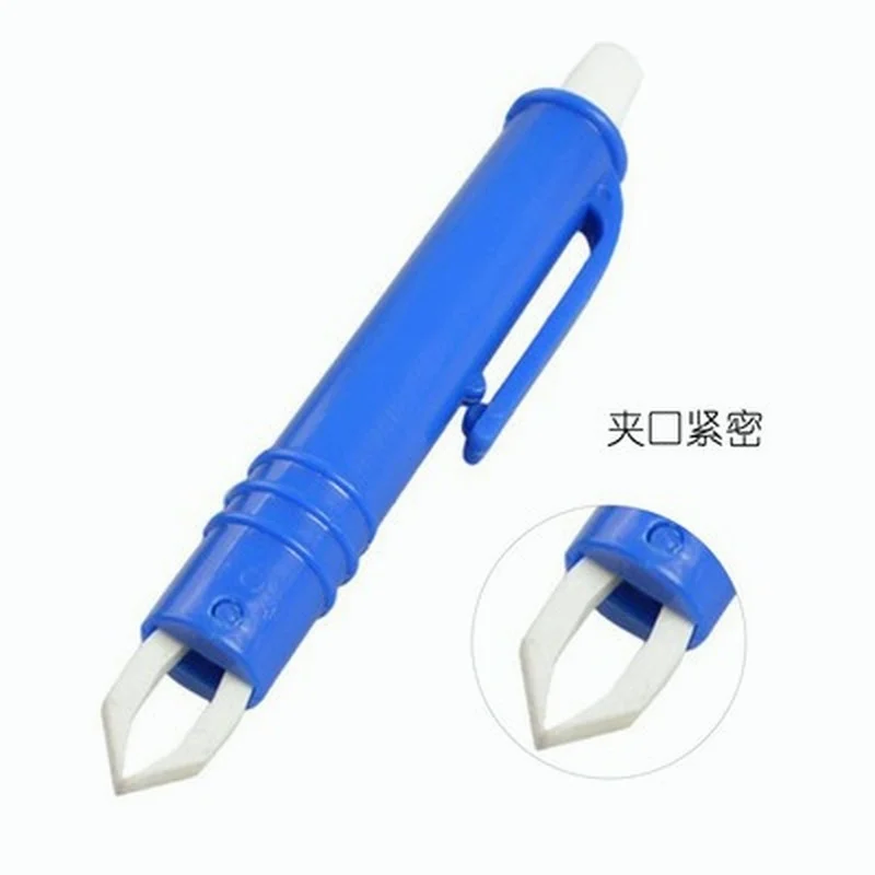 1Pc Pet Tick Remover Plastic Portable Tick Remover Pen Cat Tick Removal Tool Pet Flea Clip Pet Cleaning Supplies for Cats Dogs
1Pc Pet Tick Remover Plastic Portable Tick Remover Pen Cat Tick Removal Tool Pet Flea Clip Pet Cleaning Supplies for Cats Dogs