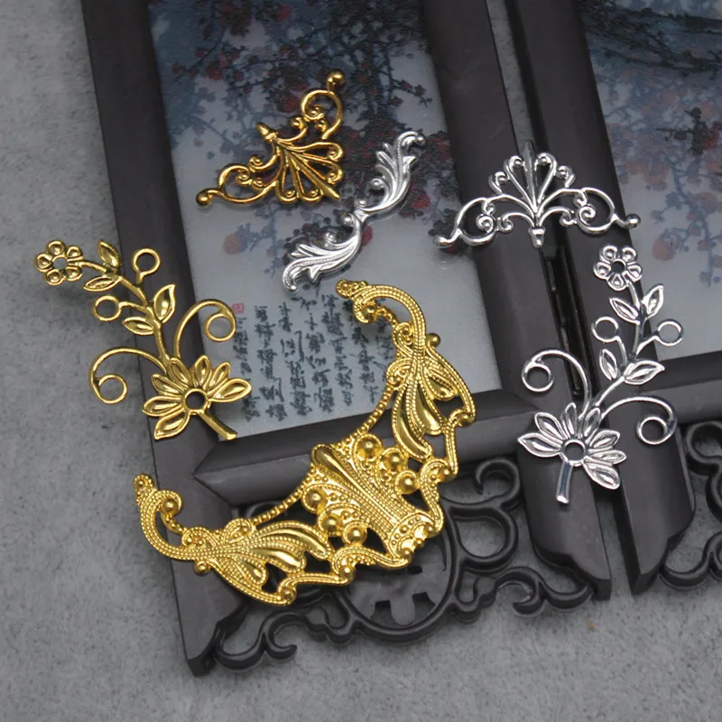 European Embossed Pattern Copper Branch Photo Album Decorative Home Decoration For Jewelry Making Halo Crown Headpiece Material
European Embossed Pattern Copper Branch Photo Album Decorative Home Decoration For Jewelry Making Halo Crown Headpiece Material
