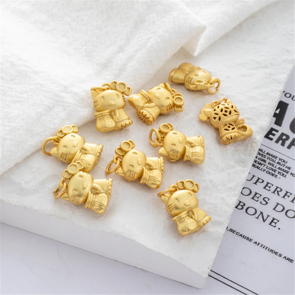 18k clad gold matte gold cartoon KT cat pendant 10 * 13mm antique gold bracelet charm diy jewelry accessories
18k clad gold matte gold cartoon KT cat pendant 10 * 13mm antique gold bracelet charm diy jewelry accessories