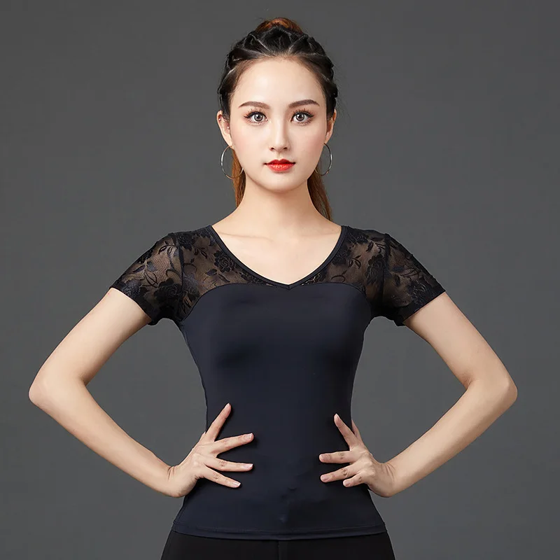 2022 Lace Mesh Black V Neck Short Sleeve Belly Dance Latin Dance Clothing Tops Women Modern Dance Clothes Sexy Practice Shirt
2022 Lace Mesh Black V Neck Short Sleeve Belly Dance Latin Dance Clothing Tops Women Modern Dance Clothes Sexy Practice Shirt