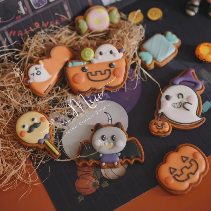 Pumpkin Shape Cookie Cutter Halloween Icing Biscuit Mold Ghost Bat Candy Pattern Baking Mold Party Dessert Decoration Tools
Pumpkin Shape Cookie Cutter Halloween Icing Biscuit Mold Ghost Bat Candy Pattern Baking Mold Party Dessert Decoration Tools