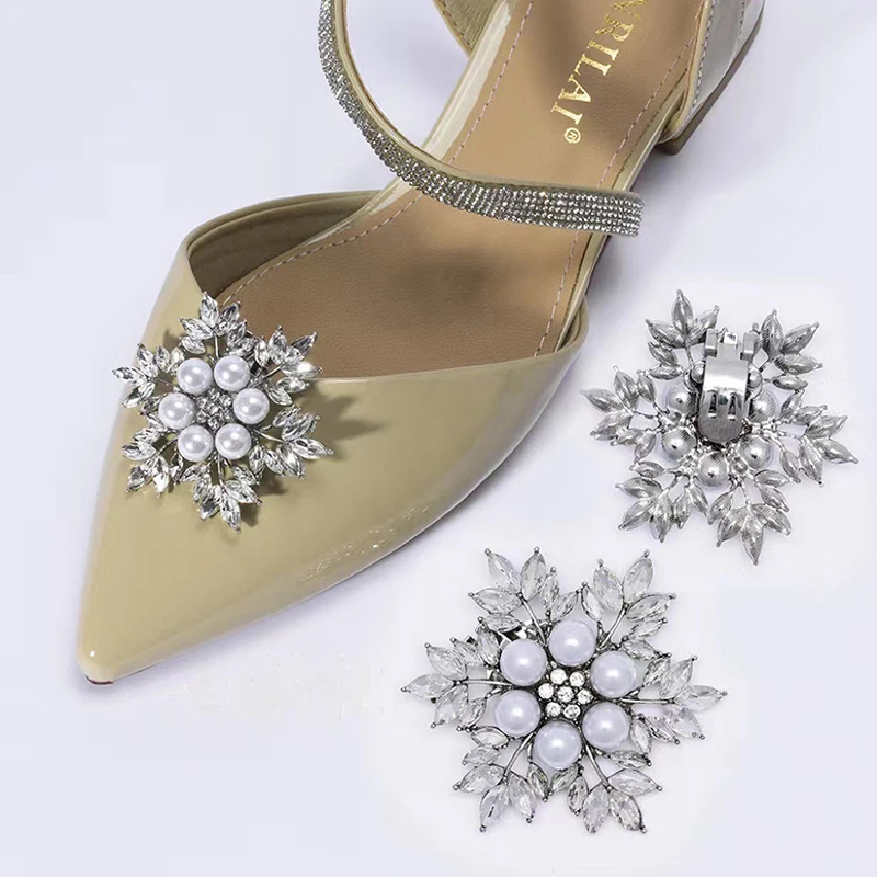 Women High Heel Rhinestone Shoe Decorations Clip Charm Buckle Square Clamp Shiny Clips Wedding Bride Decorations Accessorie
Women High Heel Rhinestone Shoe Decorations Clip Charm Buckle Square Clamp Shiny Clips Wedding Bride Decorations Accessorie