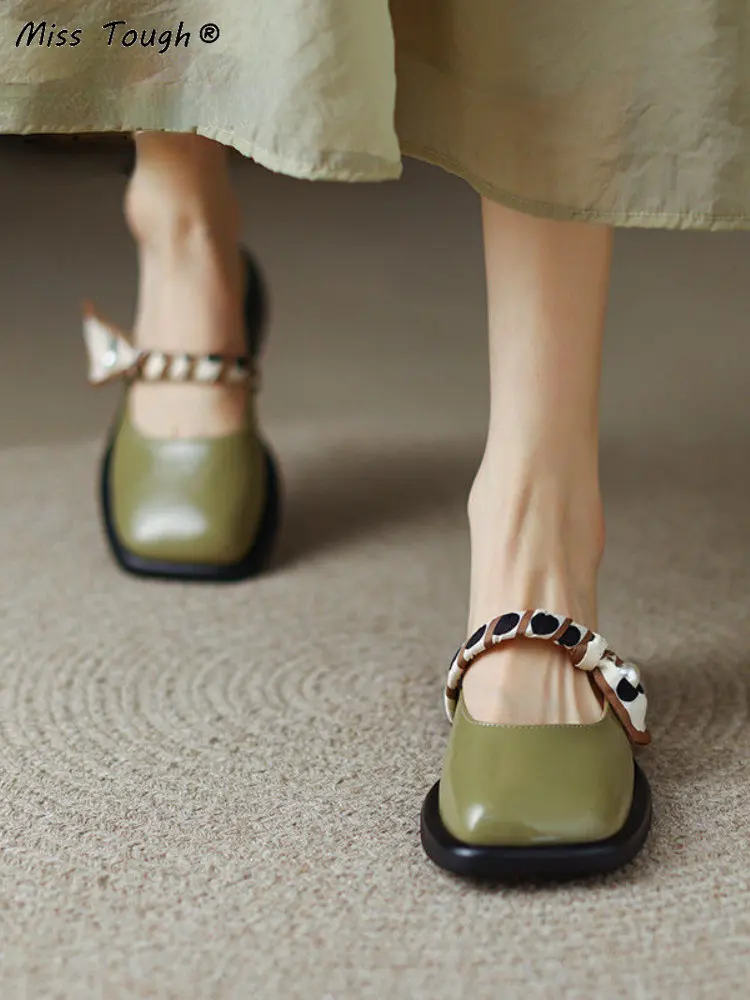 Осень 2022, Женская обувь в французском стиле, шикарная Дизайнерская обувь с лентой в Корейском стиле, Женская Нескользящая Удобная Уличная о...
Осень 2022, Женская обувь в французском стиле, шикарная Дизайнерская обувь с лентой в Корейском стиле, Женская Нескользящая Удобная Уличная о...