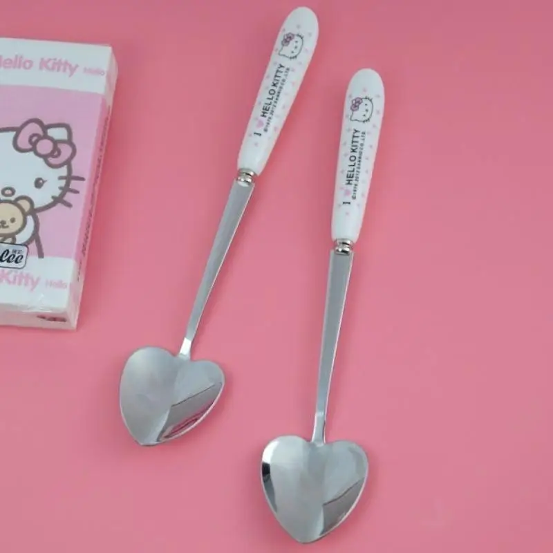 Snario Hellokitty мимелоди, милая искусственная ложка, креативная чашка, ложка в форме сердца, перемешивающая ложка из нержавеющей стали
Snario Hellokitty мимелоди, милая искусственная ложка, креативная чашка, ложка в форме сердца, перемешивающая ложка из нержавеющей стали