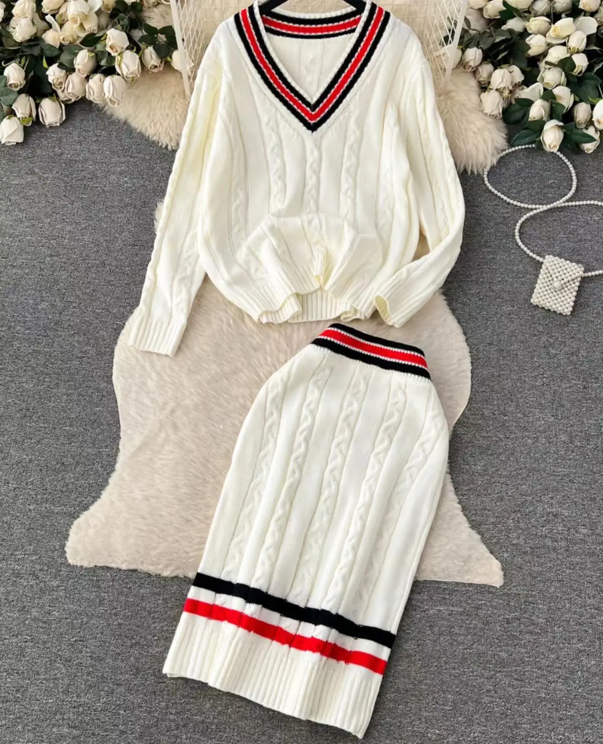 Autumn Winter 2023 England Knitted Twist Two Piece Set Women Elegant Casual V Neck Loose Pulover Sweater + Midi Striped Skirt
Autumn Winter 2023 England Knitted Twist Two Piece Set Women Elegant Casual V Neck Loose Pulover Sweater + Midi Striped Skirt