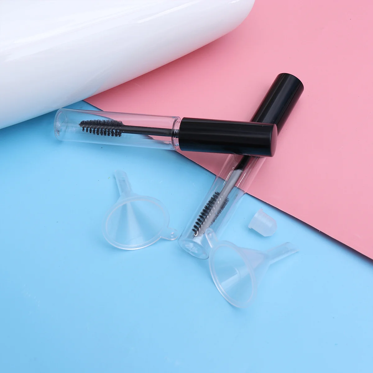 Mascara Tube Empty Eyelash Wand Refillable Bottle Oil Tubes Wands Funnel Container Eyelashes Cream Castor Growth Travel Storage 
Mascara Tube Empty Eyelash Wand Refillable Bottle Oil Tubes Wands Funnel Container Eyelashes Cream Castor Growth Travel Storage