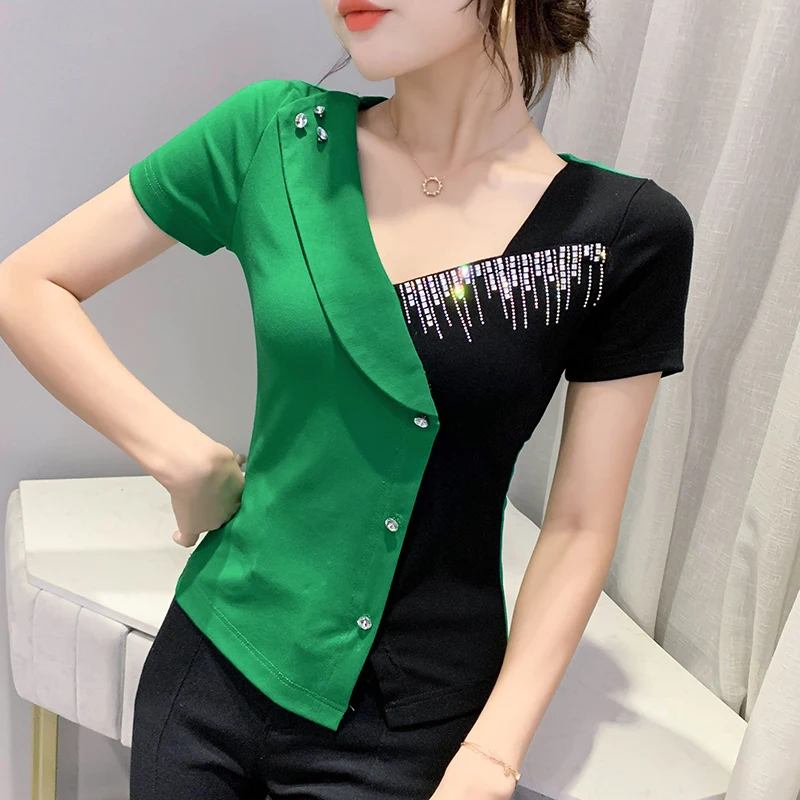 Женская ассиметричная футболка, топ контрастных цветов в стиле Харадзюку С v-образным вырезом и бриллиантами, футболки с коротким рукавом, лето 2023
Женская ассиметричная футболка, топ контрастных цветов в стиле Харадзюку С v-образным вырезом и бриллиантами, футболки с коротким рукавом, лето 2023