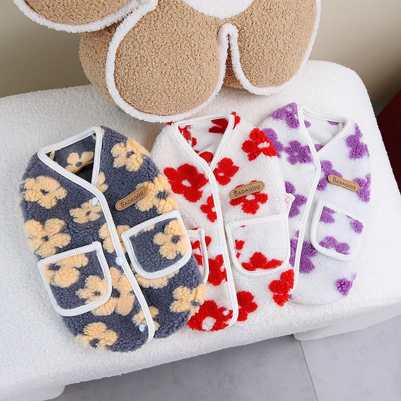 Full Print Flower Pet Vest Fashion Dog Clothing Autumn and Winter New Puppy Coat Teddy Two Legged Cardigan
Full Print Flower Pet Vest Fashion Dog Clothing Autumn and Winter New Puppy Coat Teddy Two Legged Cardigan