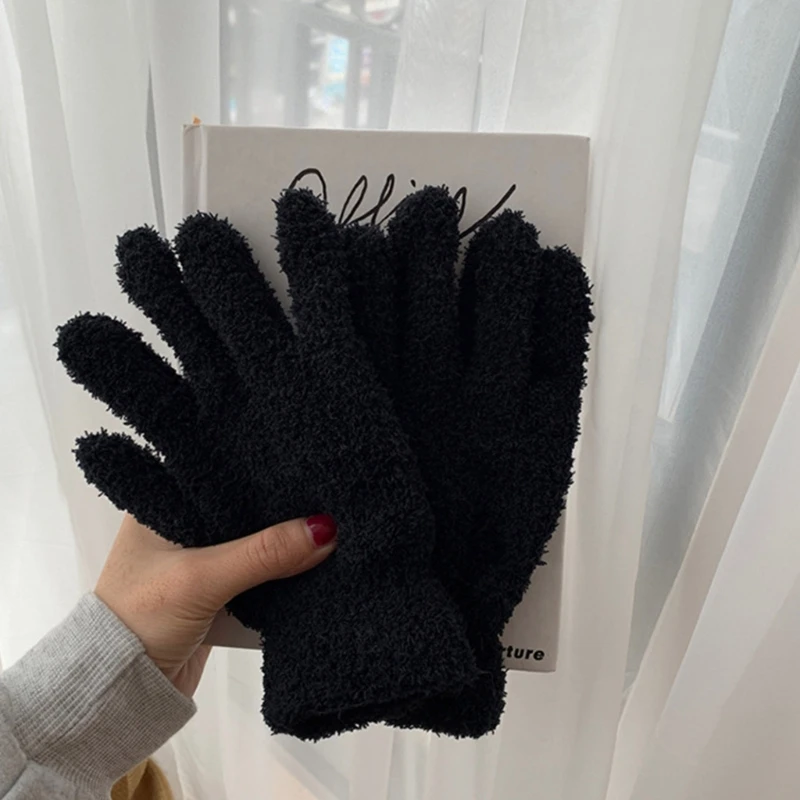 Winter Warm Gloves Stretchy Mittens Adult Coral Velvet Solid Color Full Finger Gloves Skiing Gloves for Cold Weather
Winter Warm Gloves Stretchy Mittens Adult Coral Velvet Solid Color Full Finger Gloves Skiing Gloves for Cold Weather