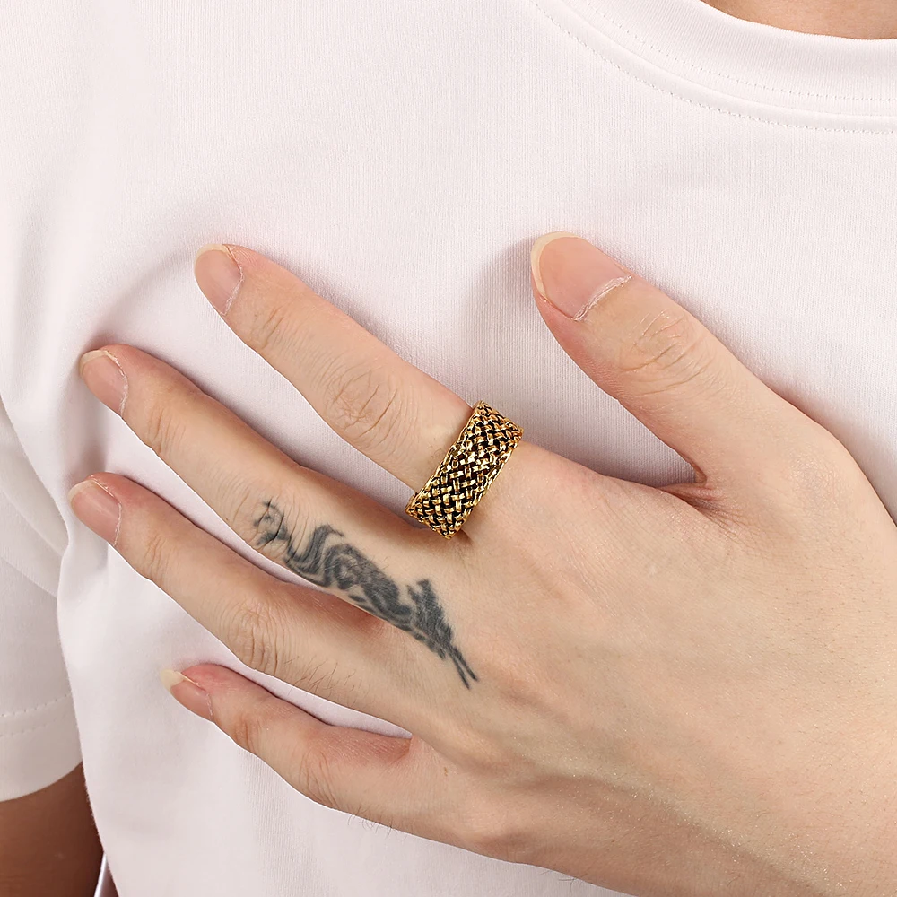 Vintage Punk Braided Twist Rings Creative Infinite Interweaving Male Rock Ring Ancient Golden Party Jewelry Gift For Friends
Vintage Punk Braided Twist Rings Creative Infinite Interweaving Male Rock Ring Ancient Golden Party Jewelry Gift For Friends