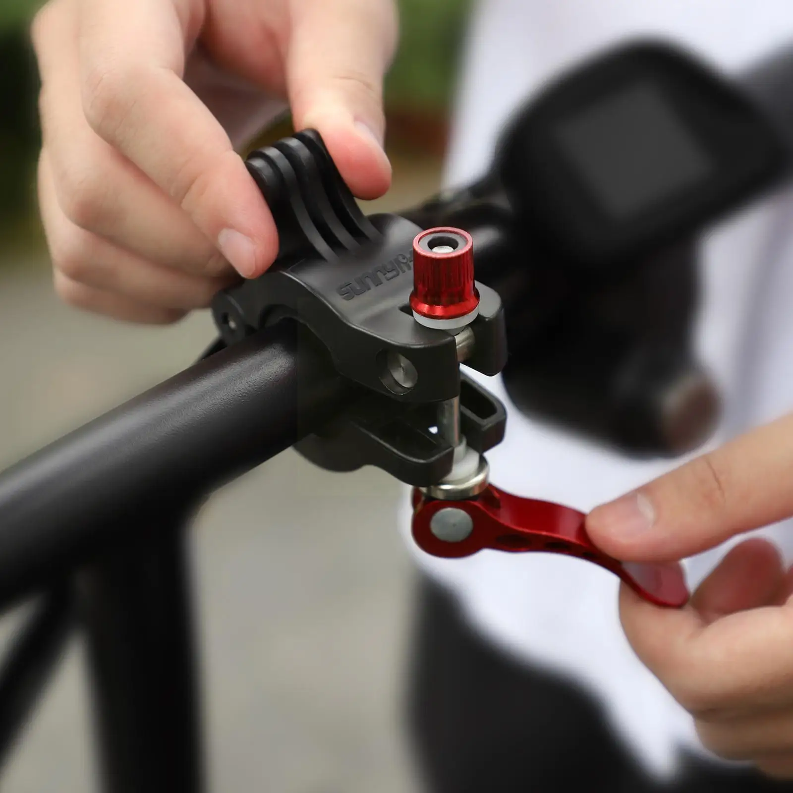 For DJI Mini 3 Pro Remote Controller Bike Clip Bicycle Bracket Holder Phone Clamp for DJI Mini 2/Mavic 3/Air 2S Drone Acces A8T5
For DJI Mini 3 Pro Remote Controller Bike Clip Bicycle Bracket Holder Phone Clamp for DJI Mini 2/Mavic 3/Air 2S Drone Acces A8T5