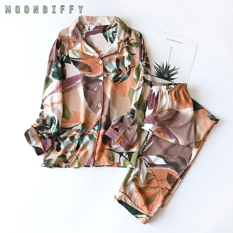 Spring / Summer 2021 New 100% Viscose Long-sleeved Trousers Ladies Pajamas Suit Simple Style Long Pajamas Women's Home Service
Spring / Summer 2021 New 100% Viscose Long-sleeved Trousers Ladies Pajamas Suit Simple Style Long Pajamas Women's Home Service