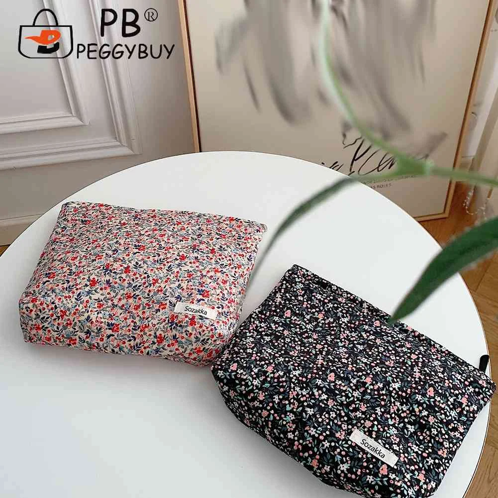 Floral Toiletry Bag Vintage Corduroy Lipstick Storage Bag Casual Portable Soft Multifunction Large Capacity for Camping Hiking
Floral Toiletry Bag Vintage Corduroy Lipstick Storage Bag Casual Portable Soft Multifunction Large Capacity for Camping Hiking